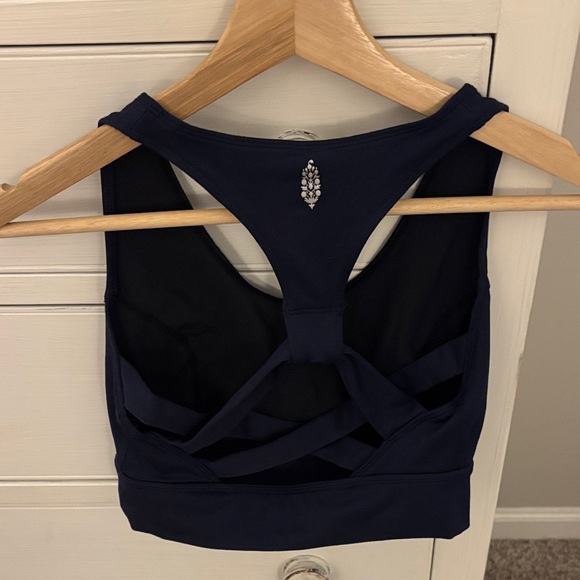 Free People Movement Lightening Synergy sport bra in navy - Picture 6 of 6